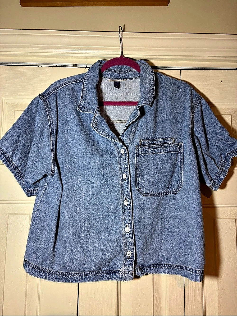 Universal Thread Short Sleeve Denim Button-Down Shirt